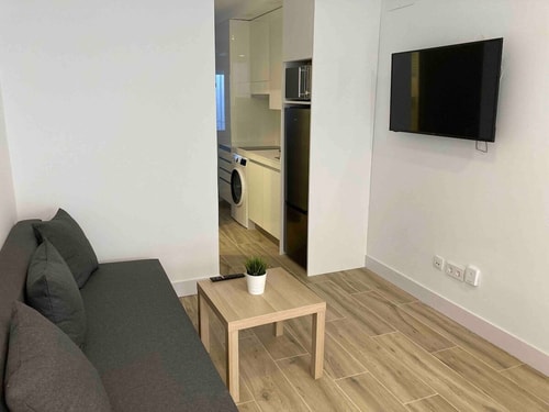 Plaza Castilla Apartments Der