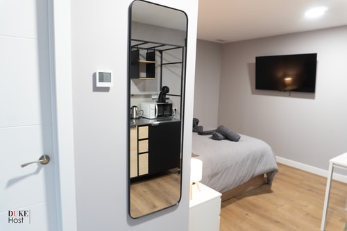 Sierra de Madrid Suites - Exterior Private Double Room