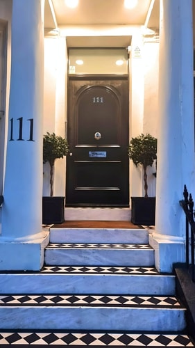 Notting Hill - The One One One! -1-