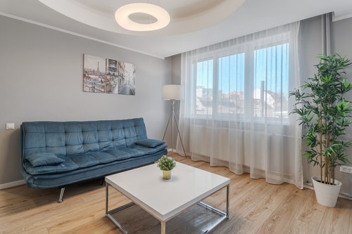 Snagov Flat FlatWhite Properties