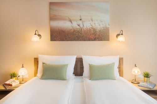 Il Teatro FlatWhite Properties