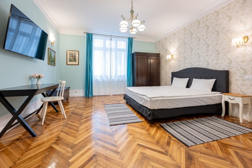 Old City Apartment FlatWhite Properties
