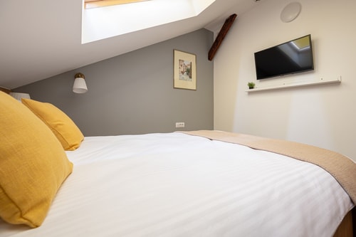 Central Park Six, 250 m from Unirii Square FlatWhite Properties