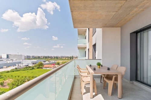 Jolie Flat FlatWhite Properties