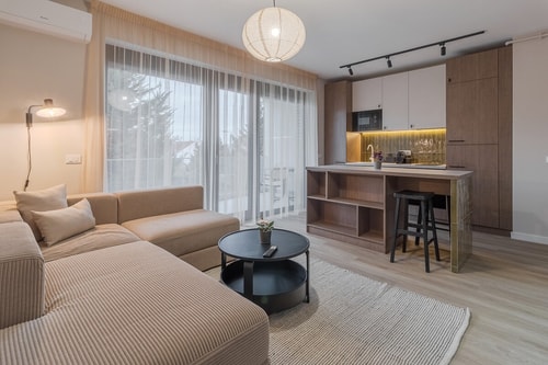 Hill View Five FlatWhite Properties
