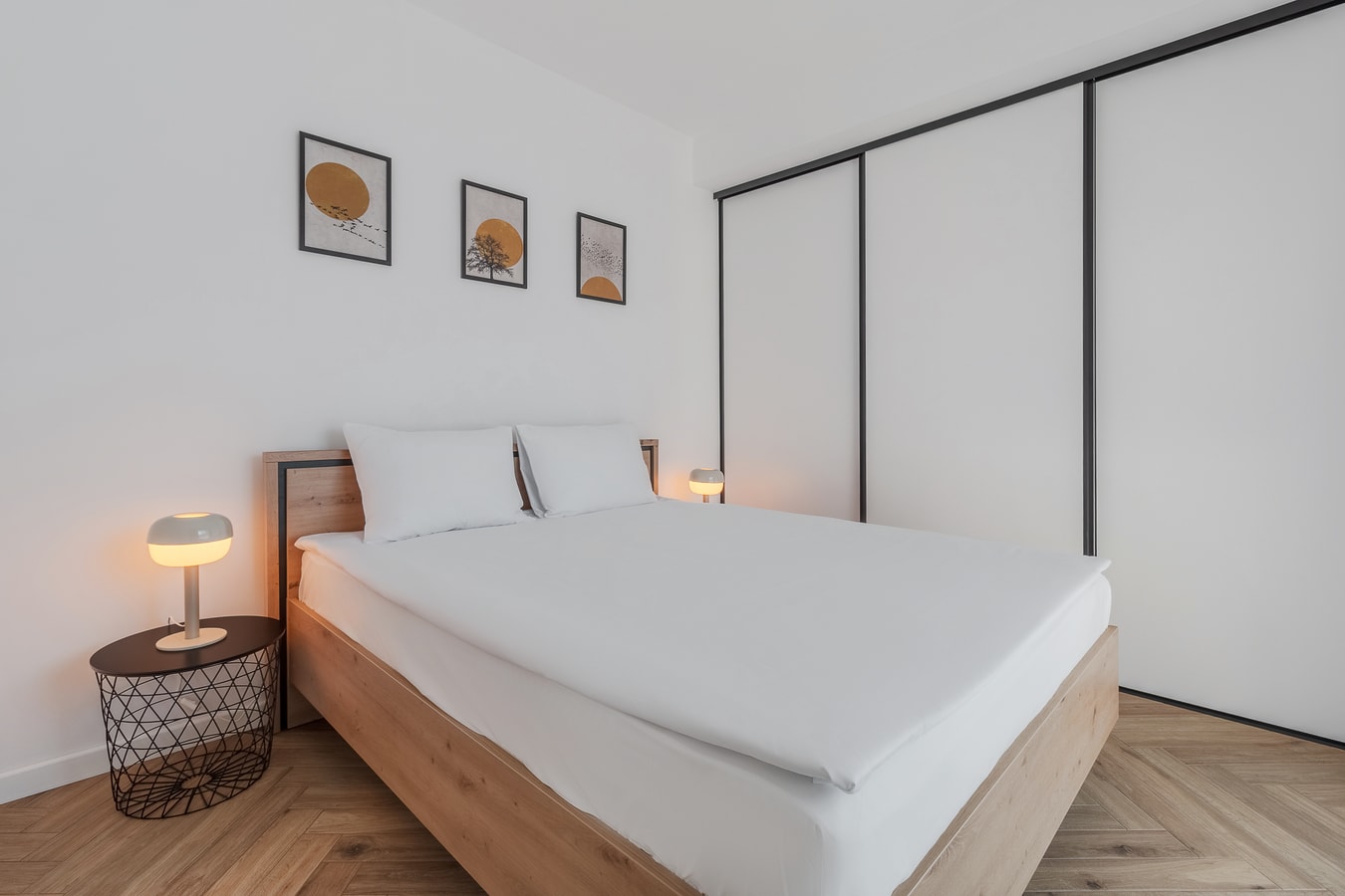 Oak Flat | 2BR, 2BA & Private Parking 9 FlatWhite Properties