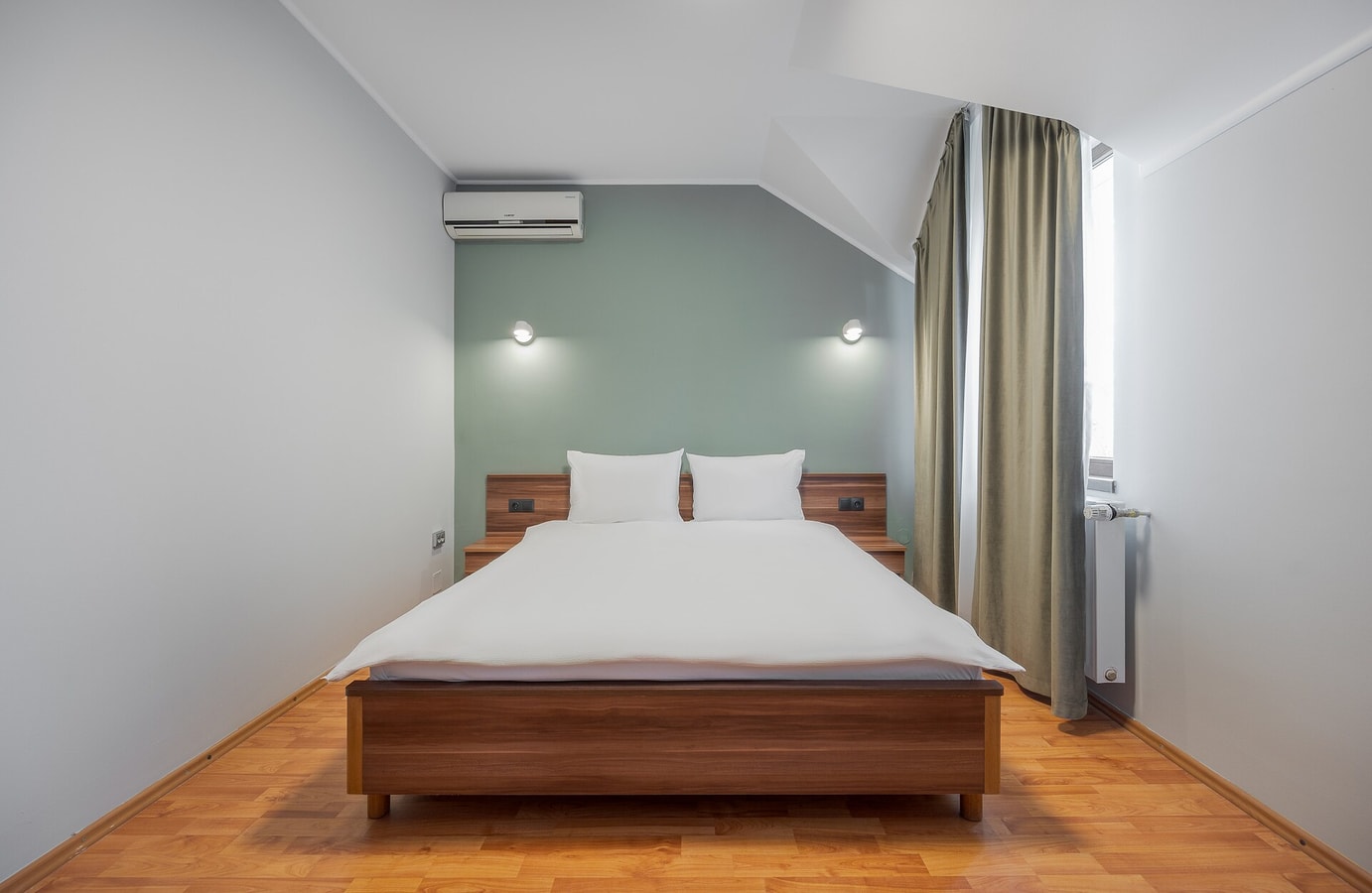 Tei Inn 24 FlatWhite Properties