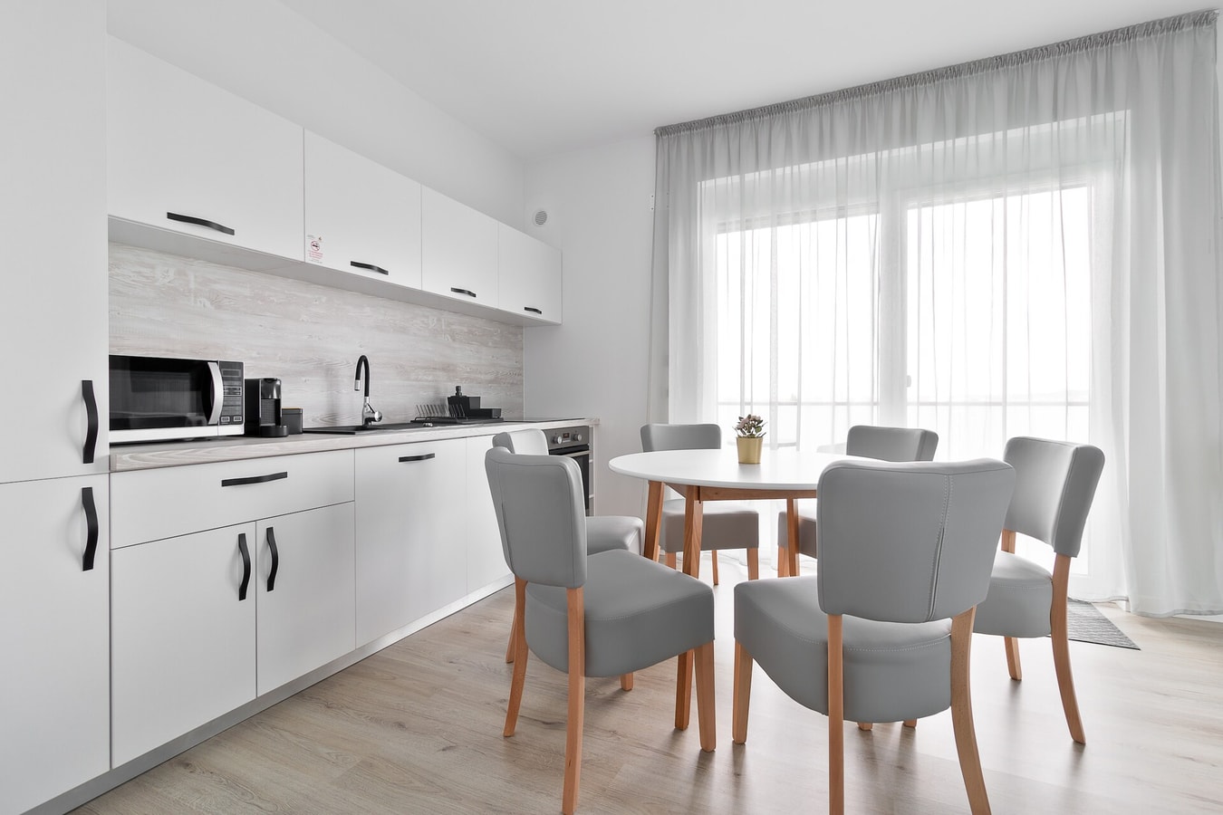 Atena Flat, two bedroom 17 FlatWhite Properties