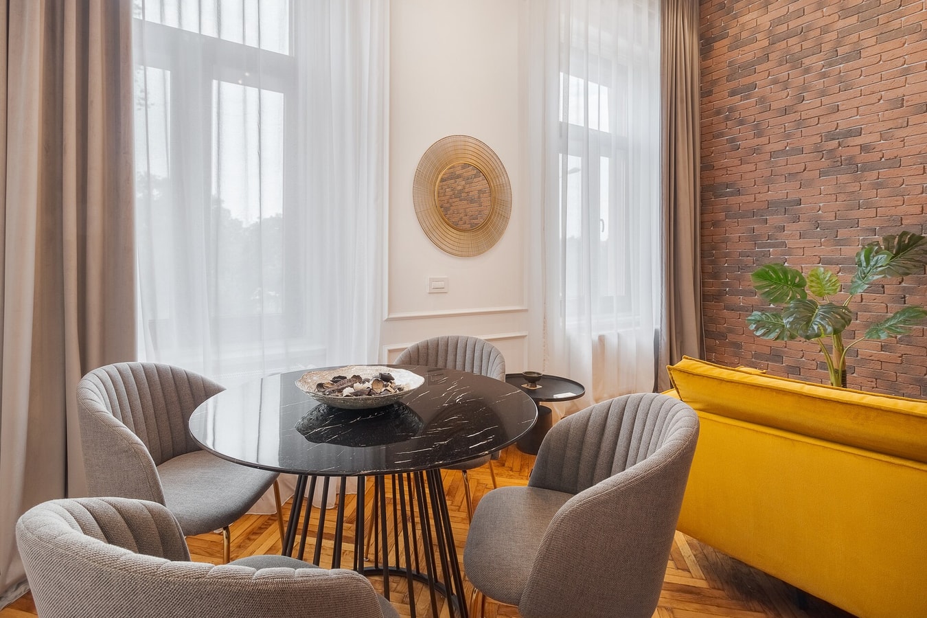 Olimpia Residence Five 7 FlatWhite Properties