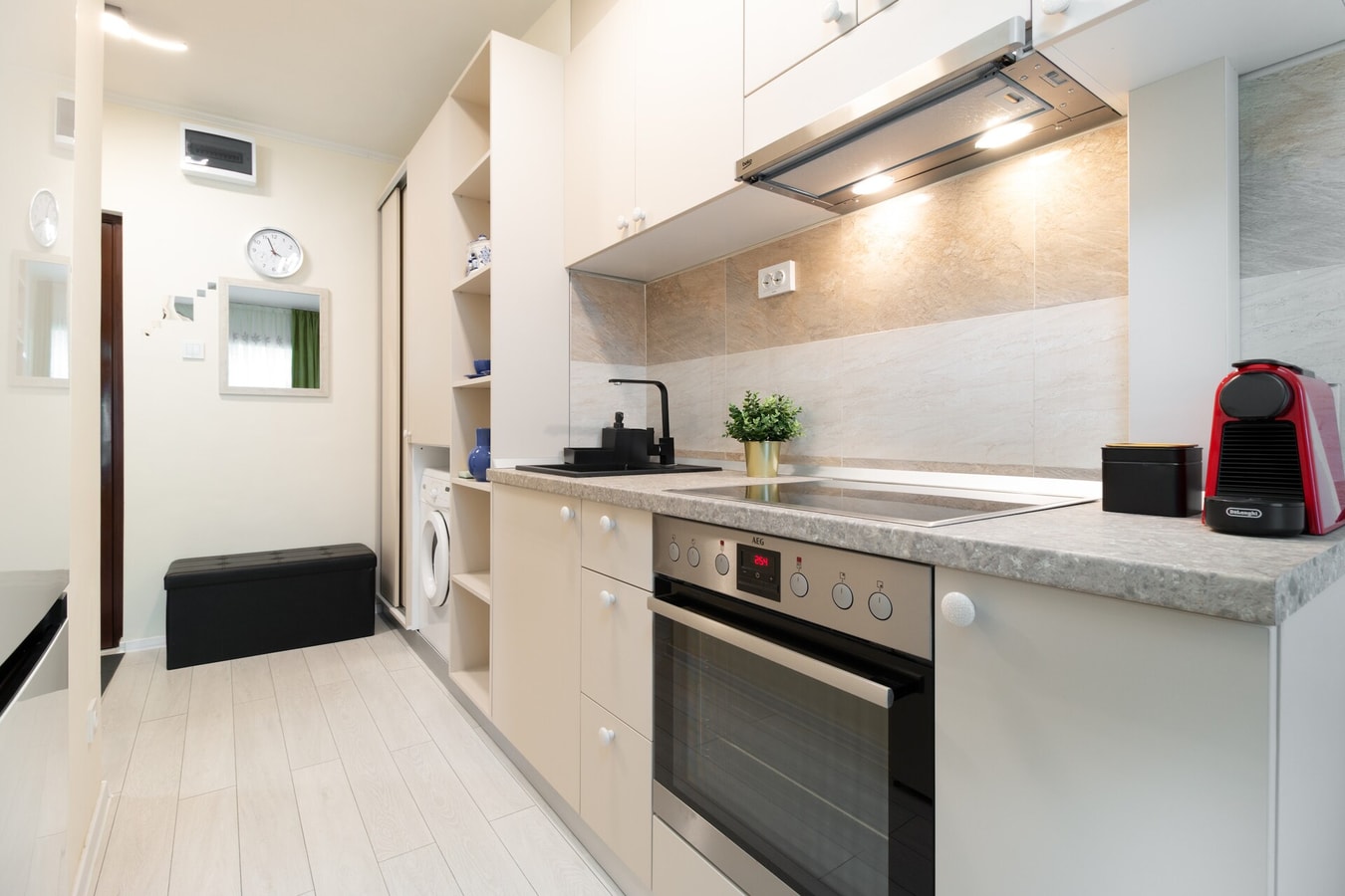 Sovata Studio 6 FlatWhite Properties