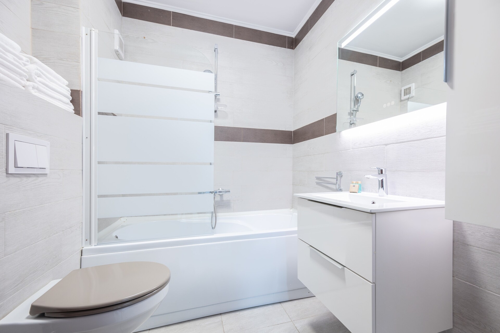 Napoli Flat 9 FlatWhite Properties