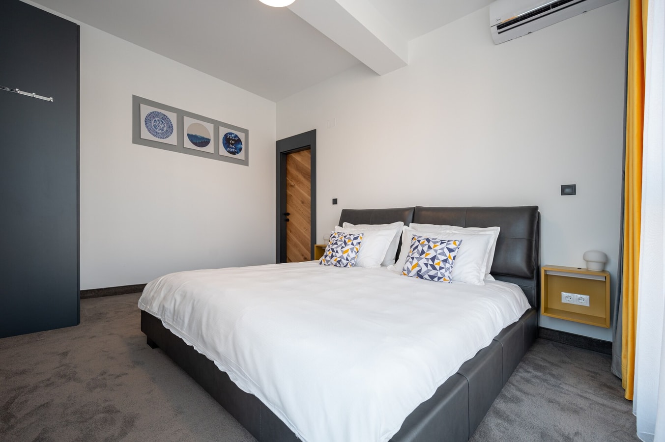 Calvin Three 6 FlatWhite Properties