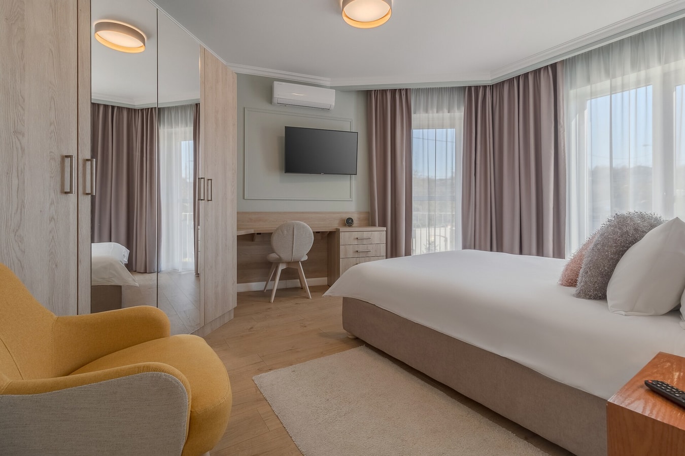 Dozsa Residence Five with shared jacuzzi 9 FlatWhite Properties