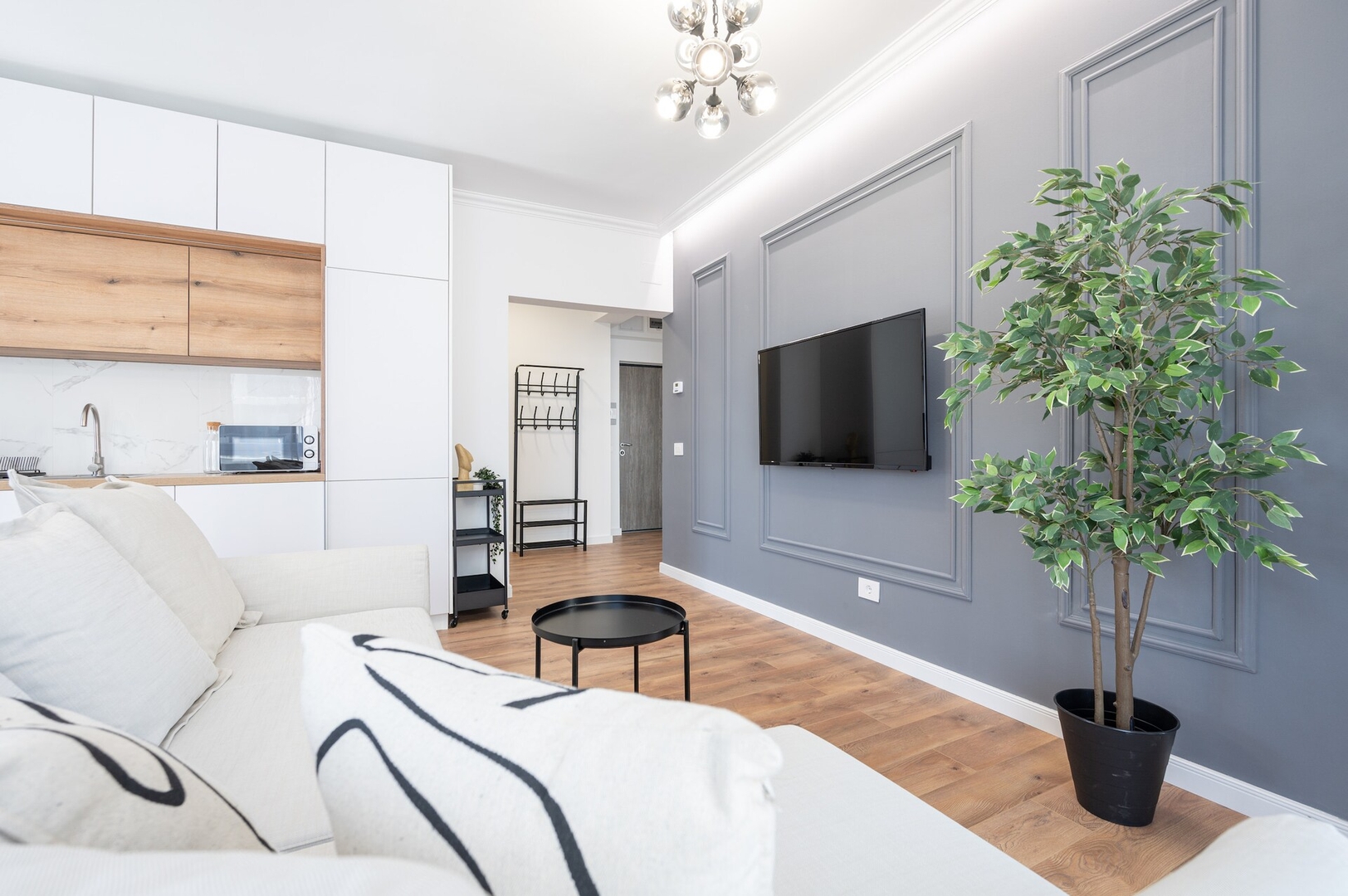 Brioni Flat 16 FlatWhite Properties