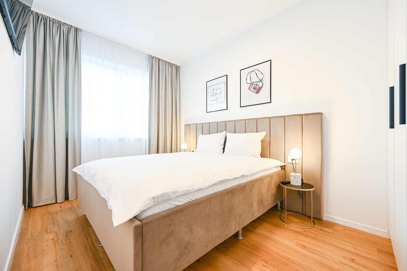 KM 401 - Marilyn Flat 6 FlatWhite Properties