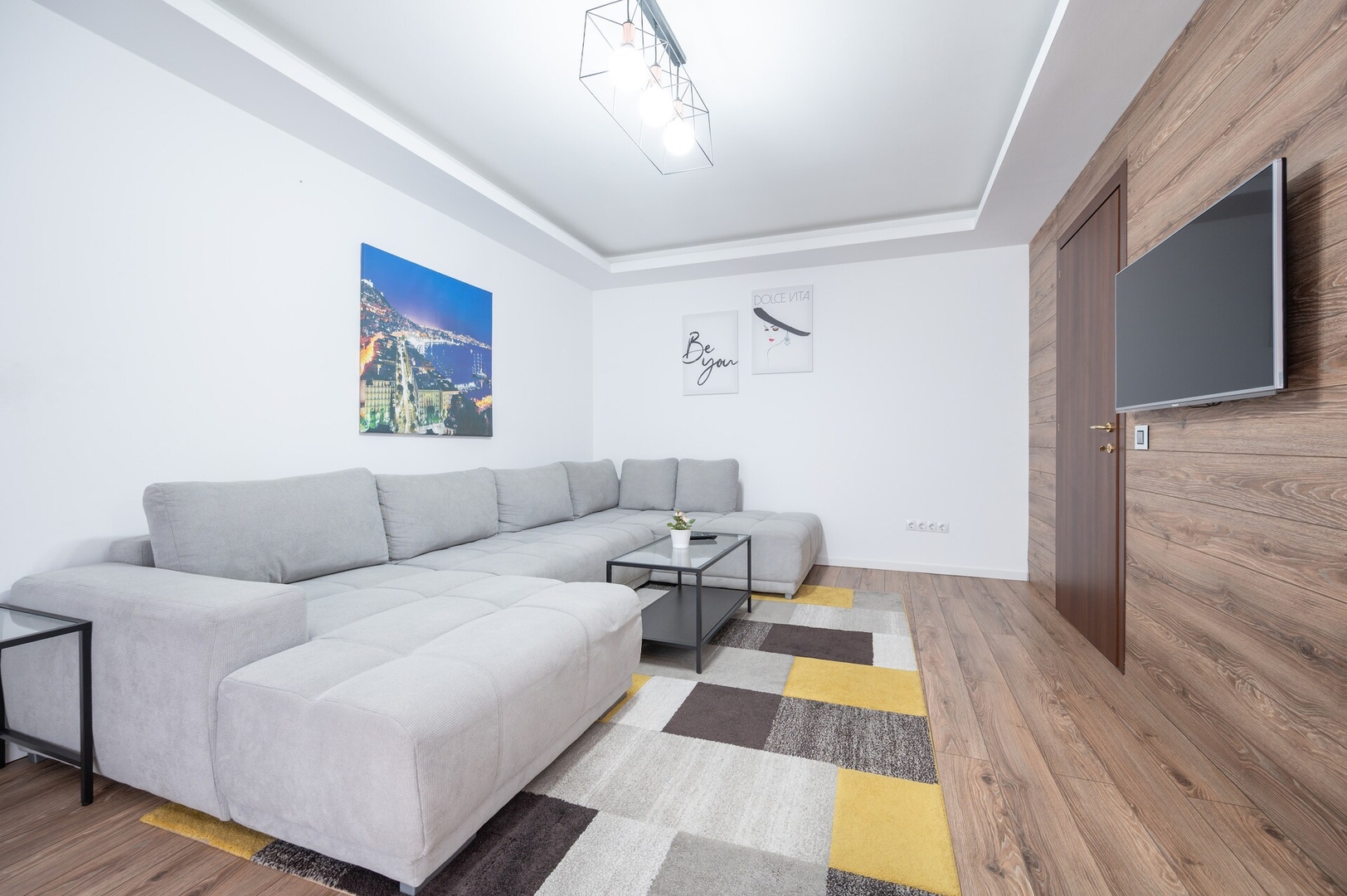 Napoli Flat 14 FlatWhite Properties