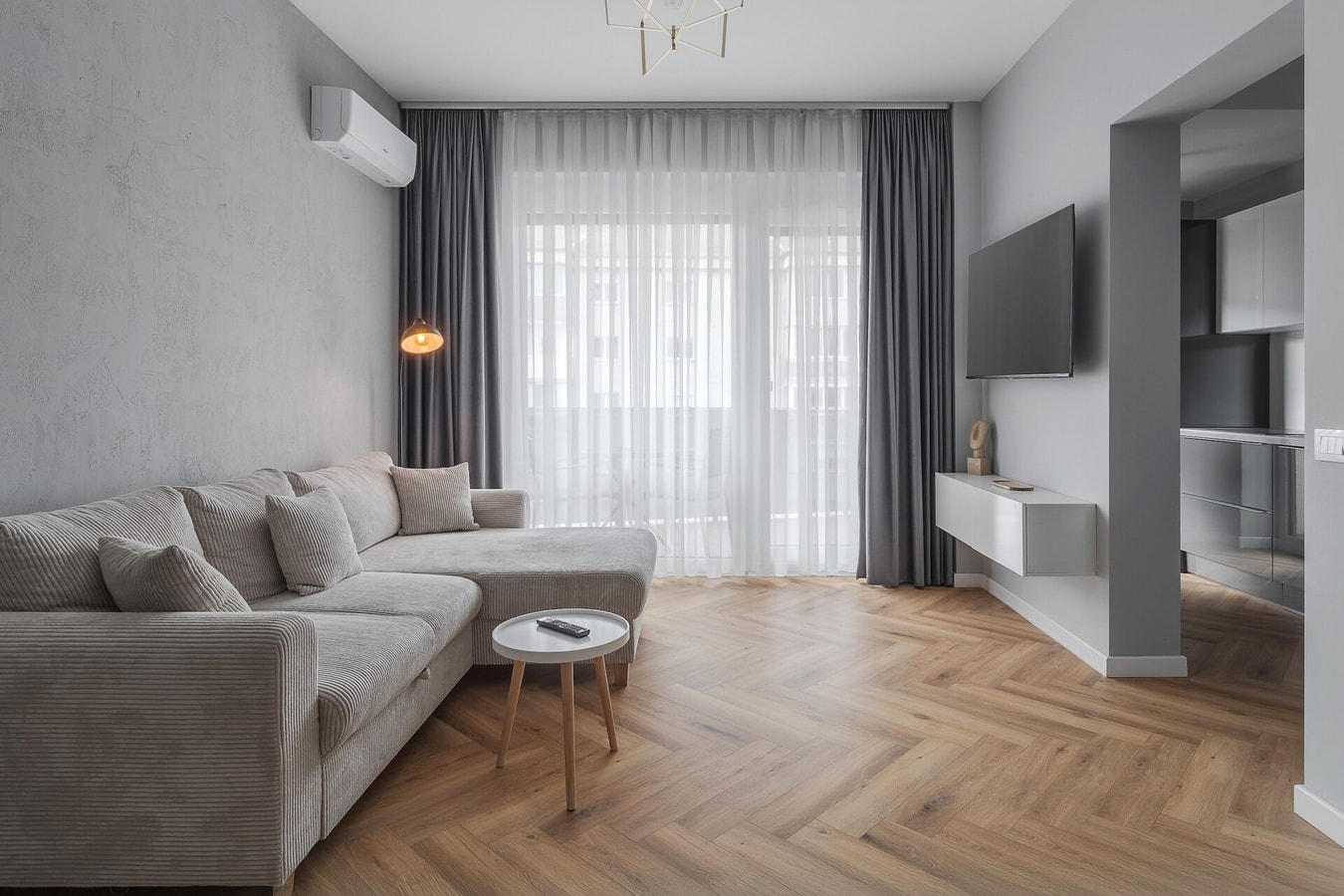 The Golden Leaf Two 6 FlatWhite Properties