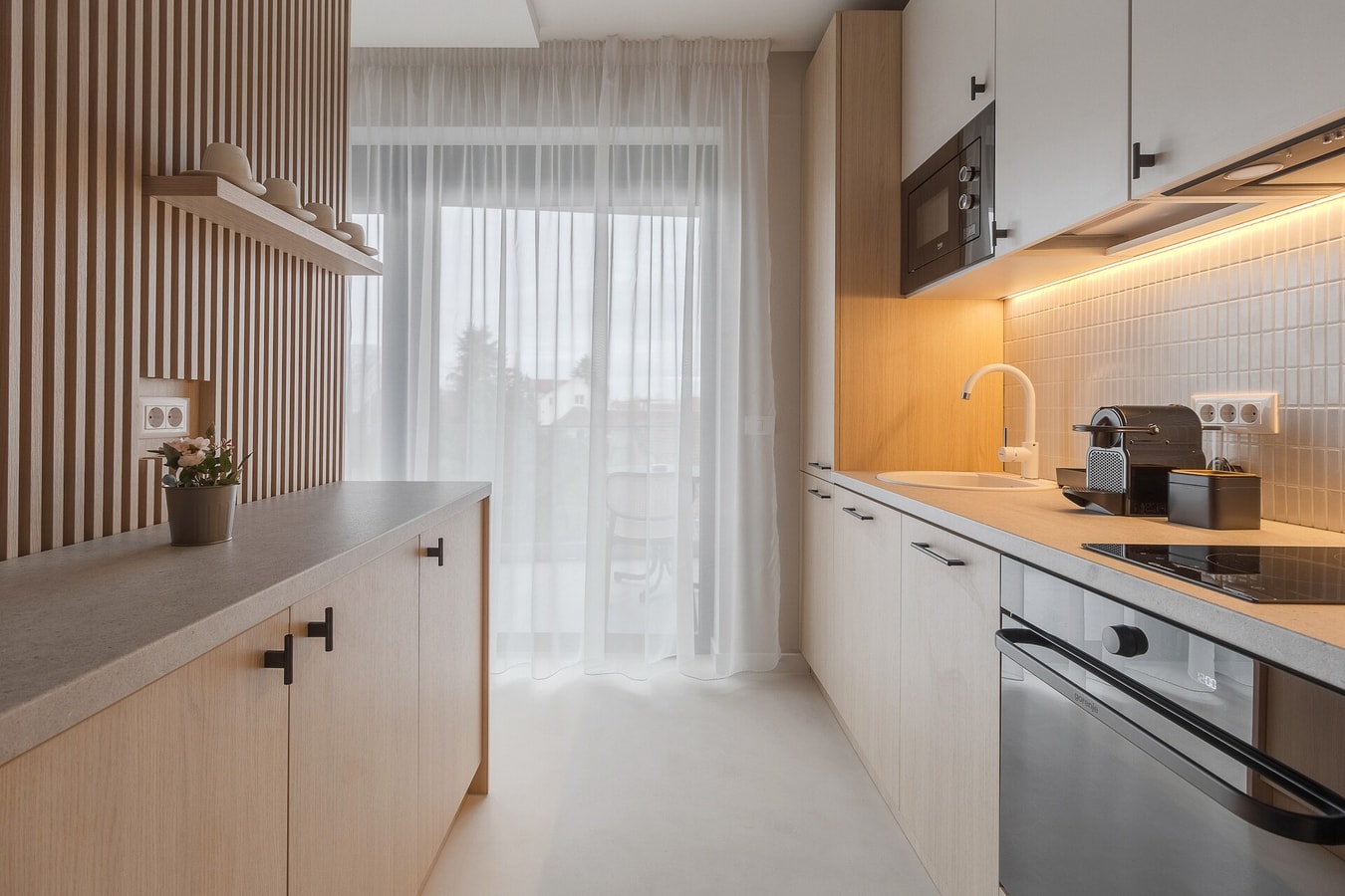 Hill View Eleven 10 FlatWhite Properties