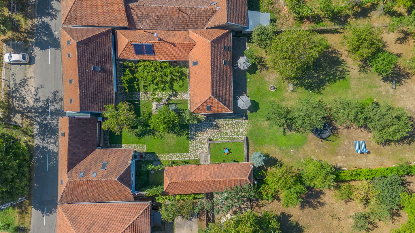 Casa Veche Leheceni (8-Room Country House) 70 FlatWhite Properties