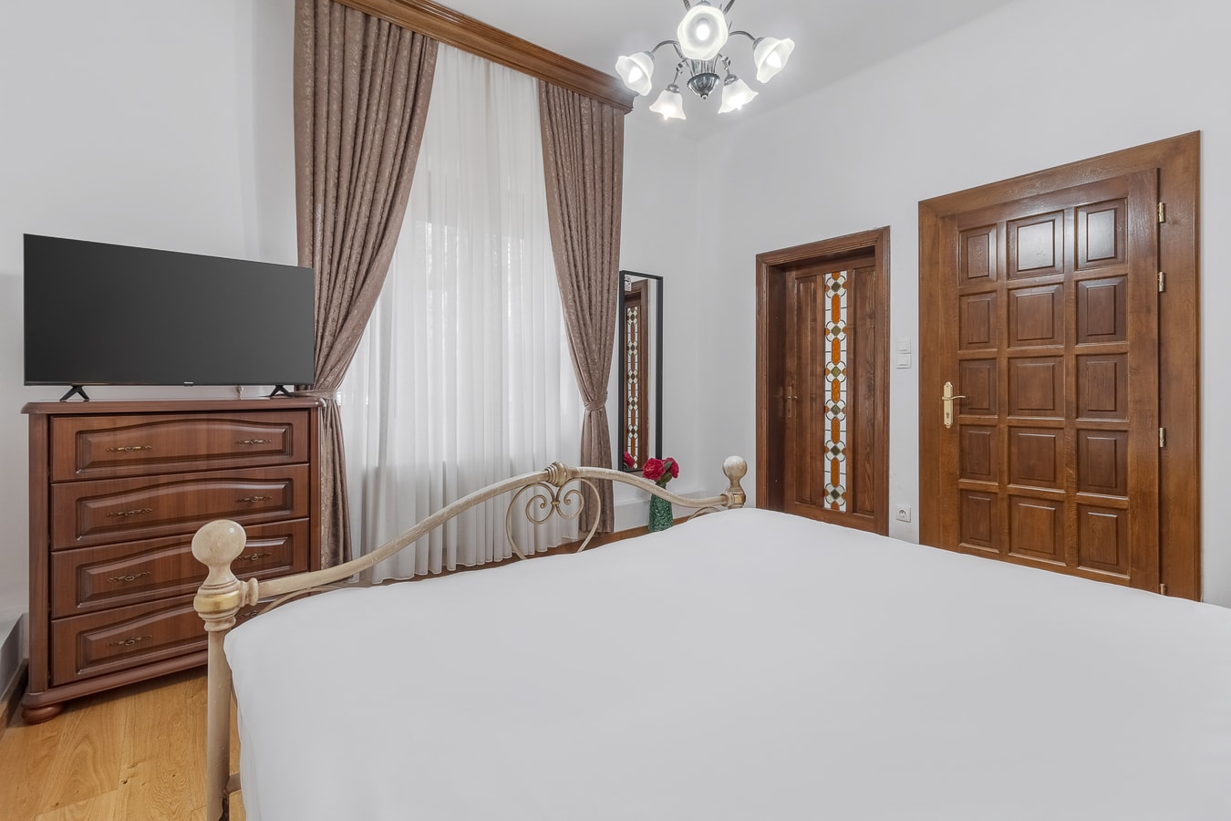 Casa Bella (entire villa) 23 FlatWhite Properties