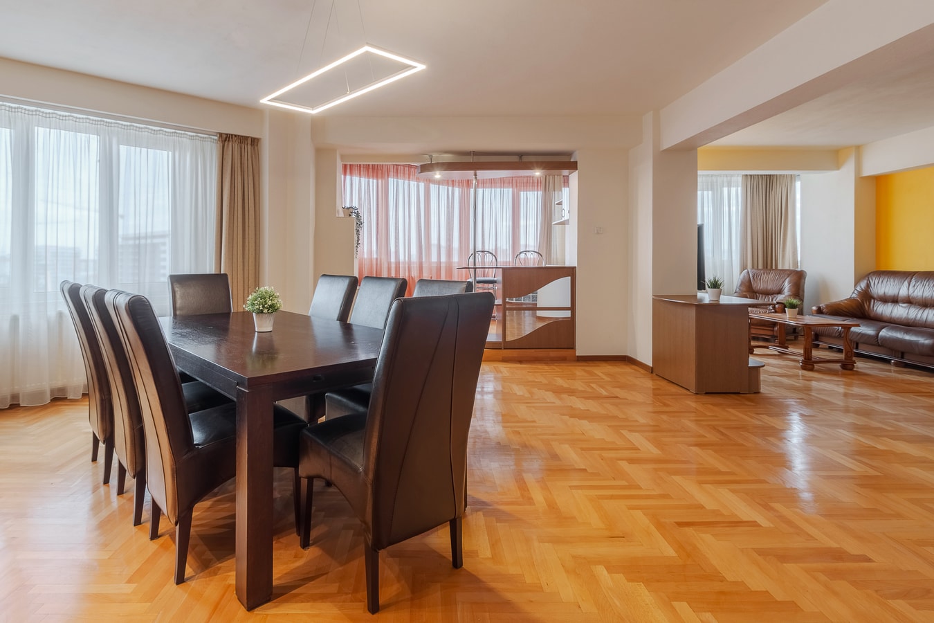 Scala Flat 5 FlatWhite Properties