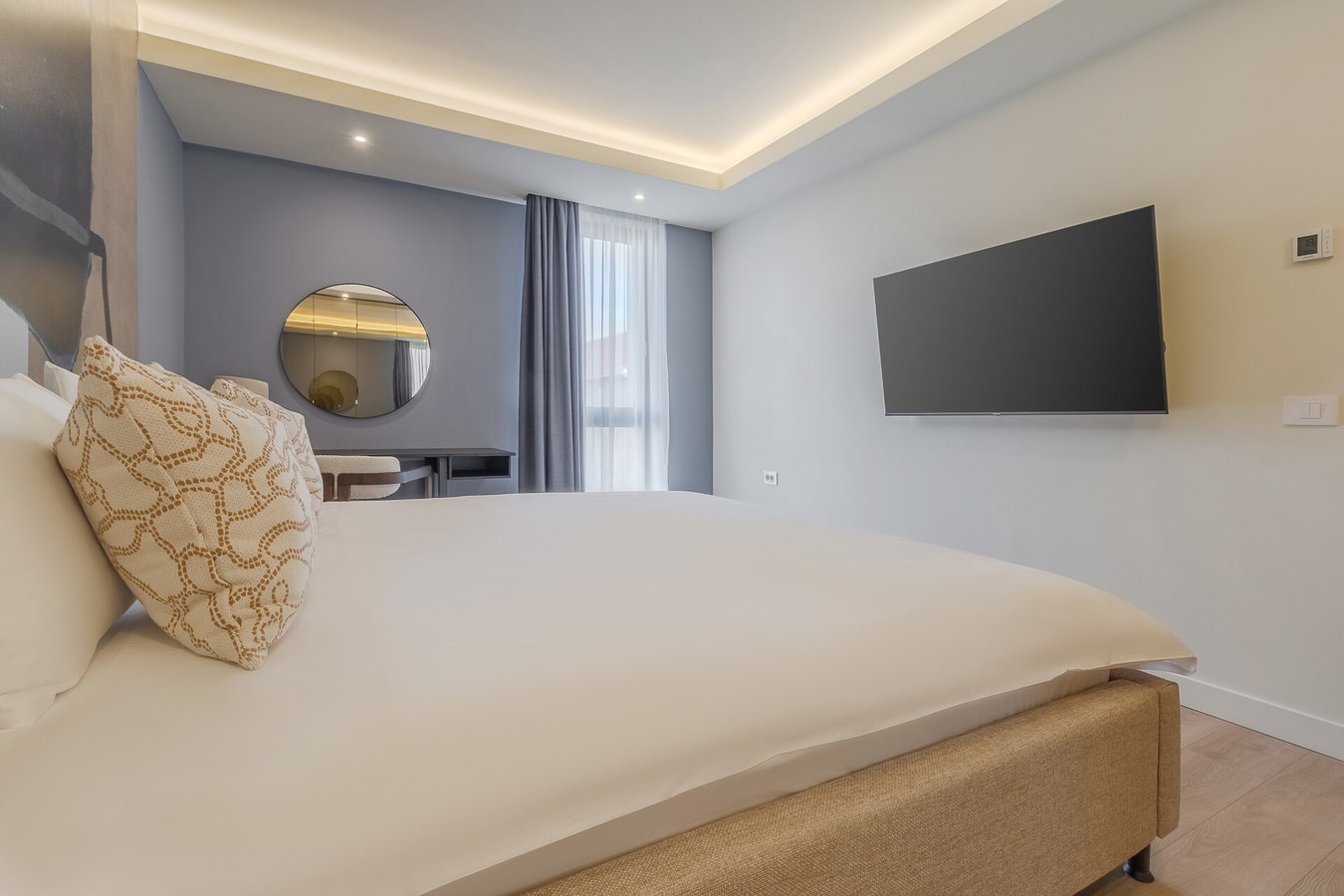 The Abstract 13 FlatWhite Properties