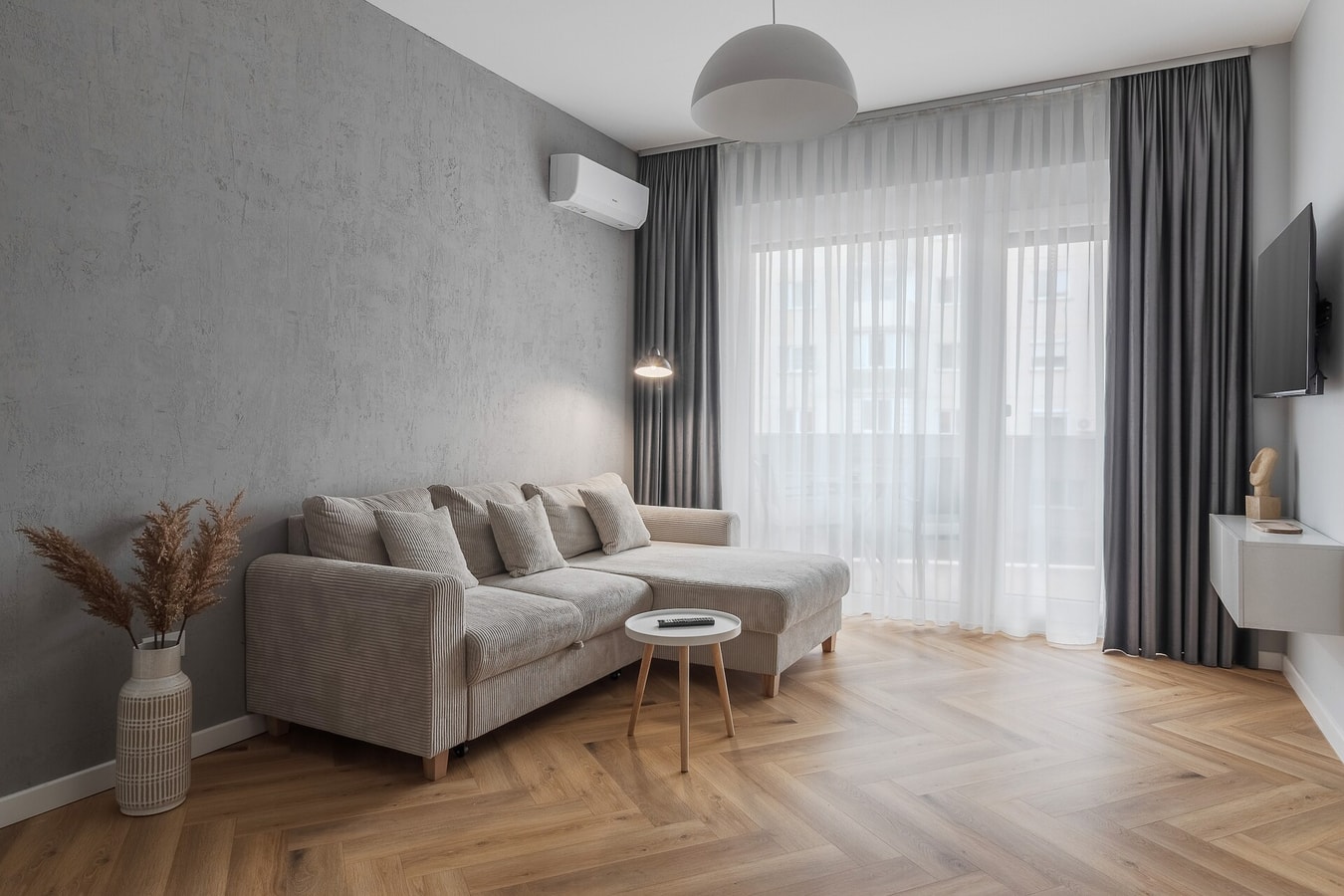 The Golden Leaf One 6 FlatWhite Properties