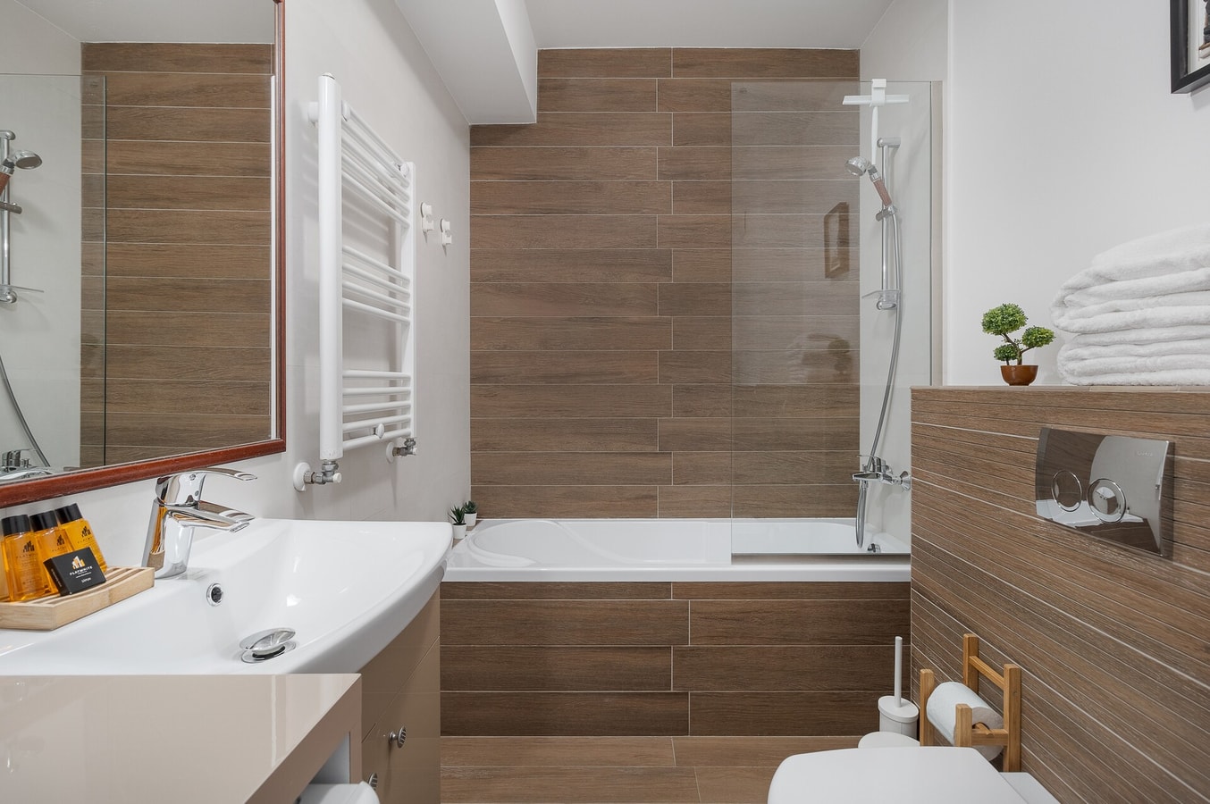 Warm Flat 13 FlatWhite Properties