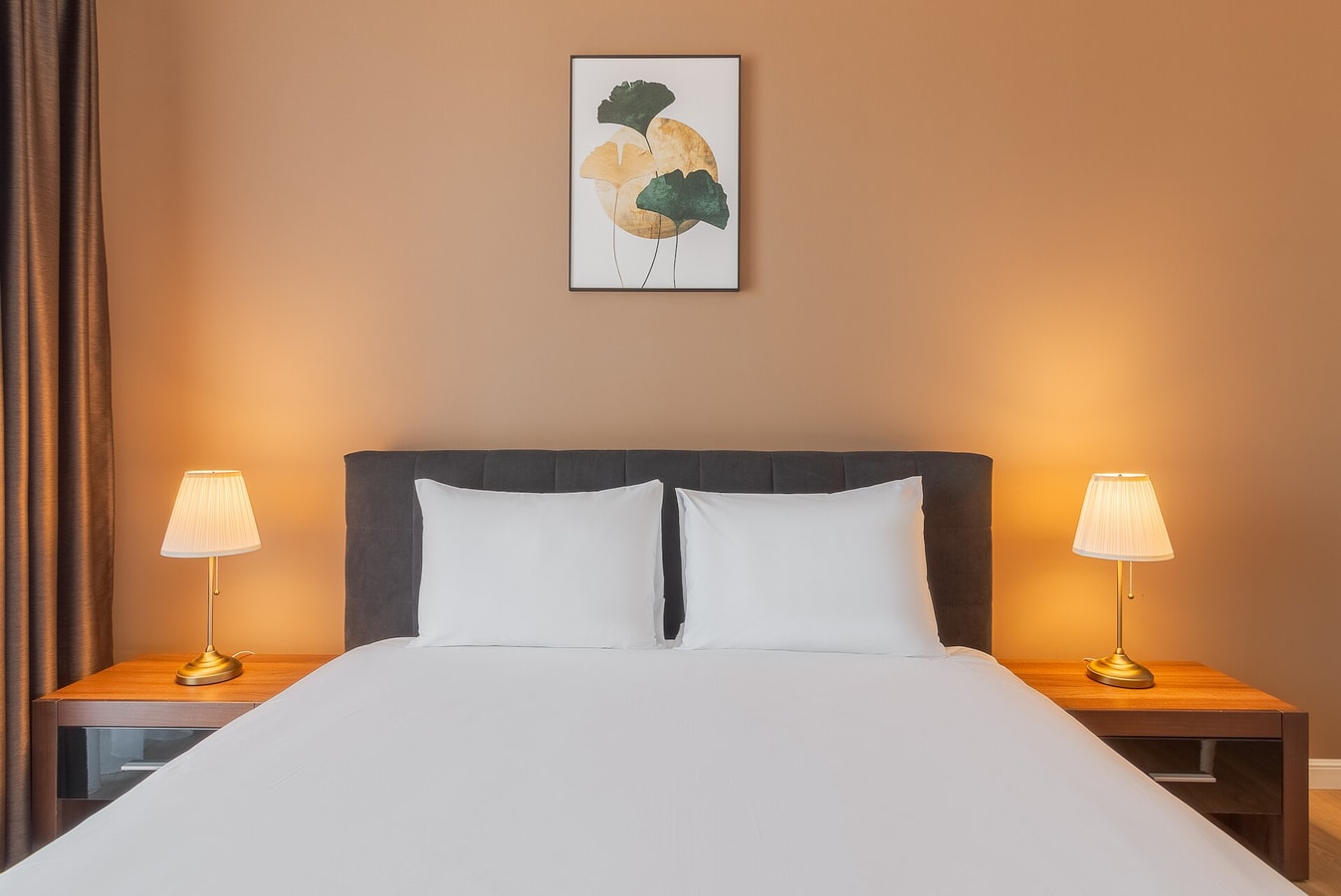 Warm Flat 6 FlatWhite Properties