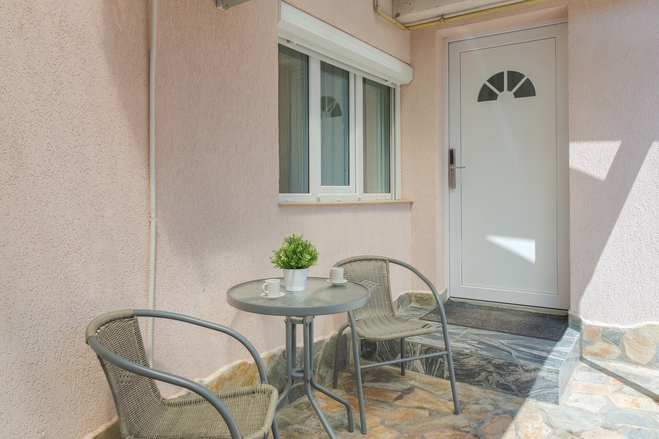 Salca Home 23 FlatWhite Properties