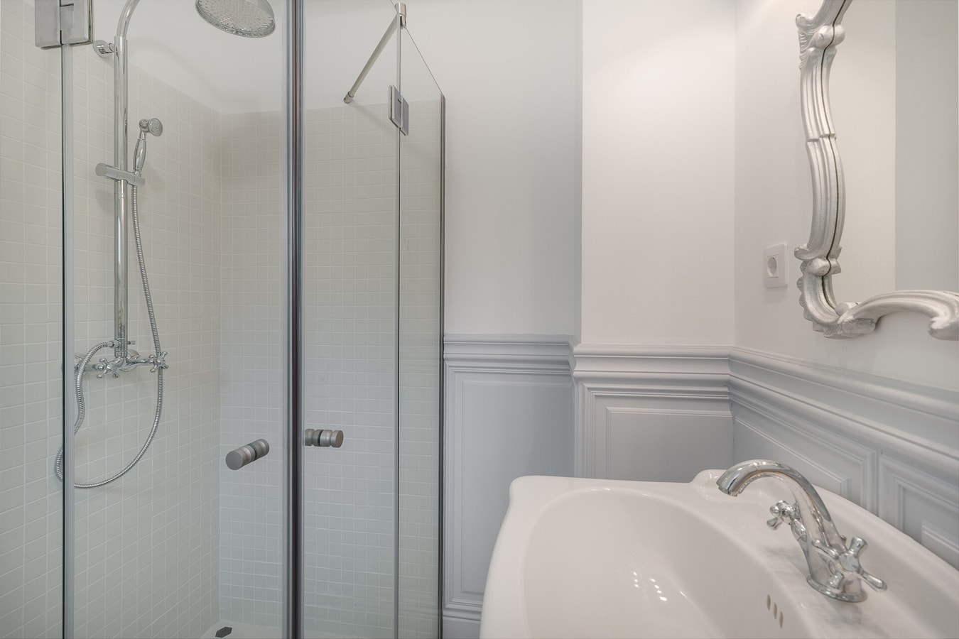 Villa Arta Residence 50 FlatWhite Properties