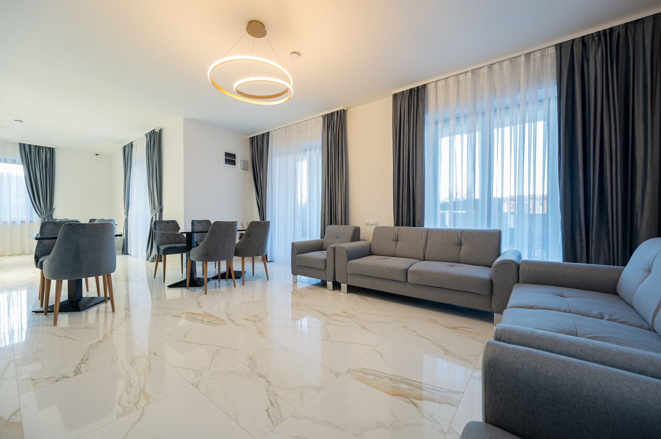 Villa Klia with jacuzzi, sauna near Baile Felix 12 FlatWhite Properties