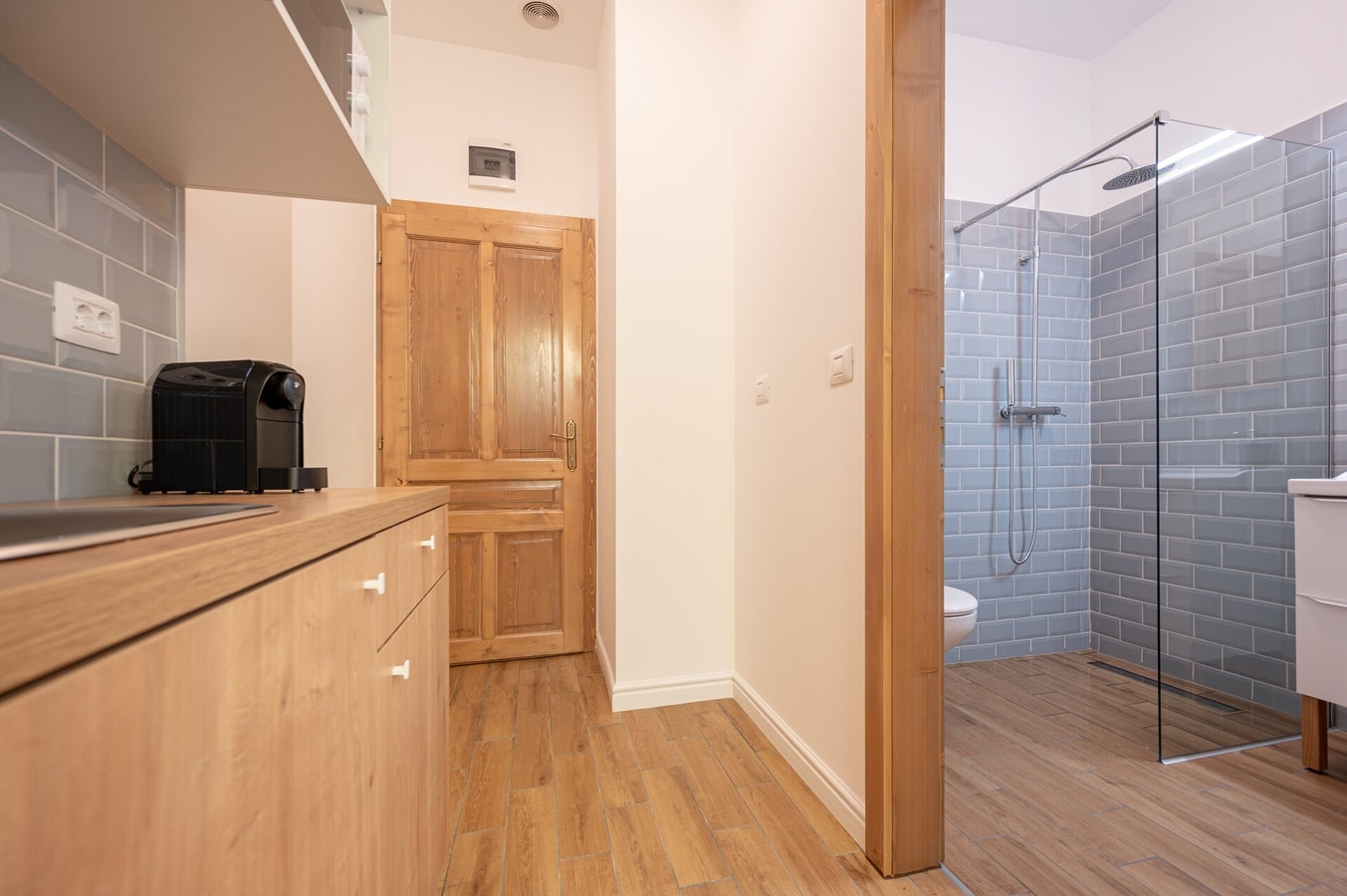 Central Park Four in the Heart of the City 5 FlatWhite Properties