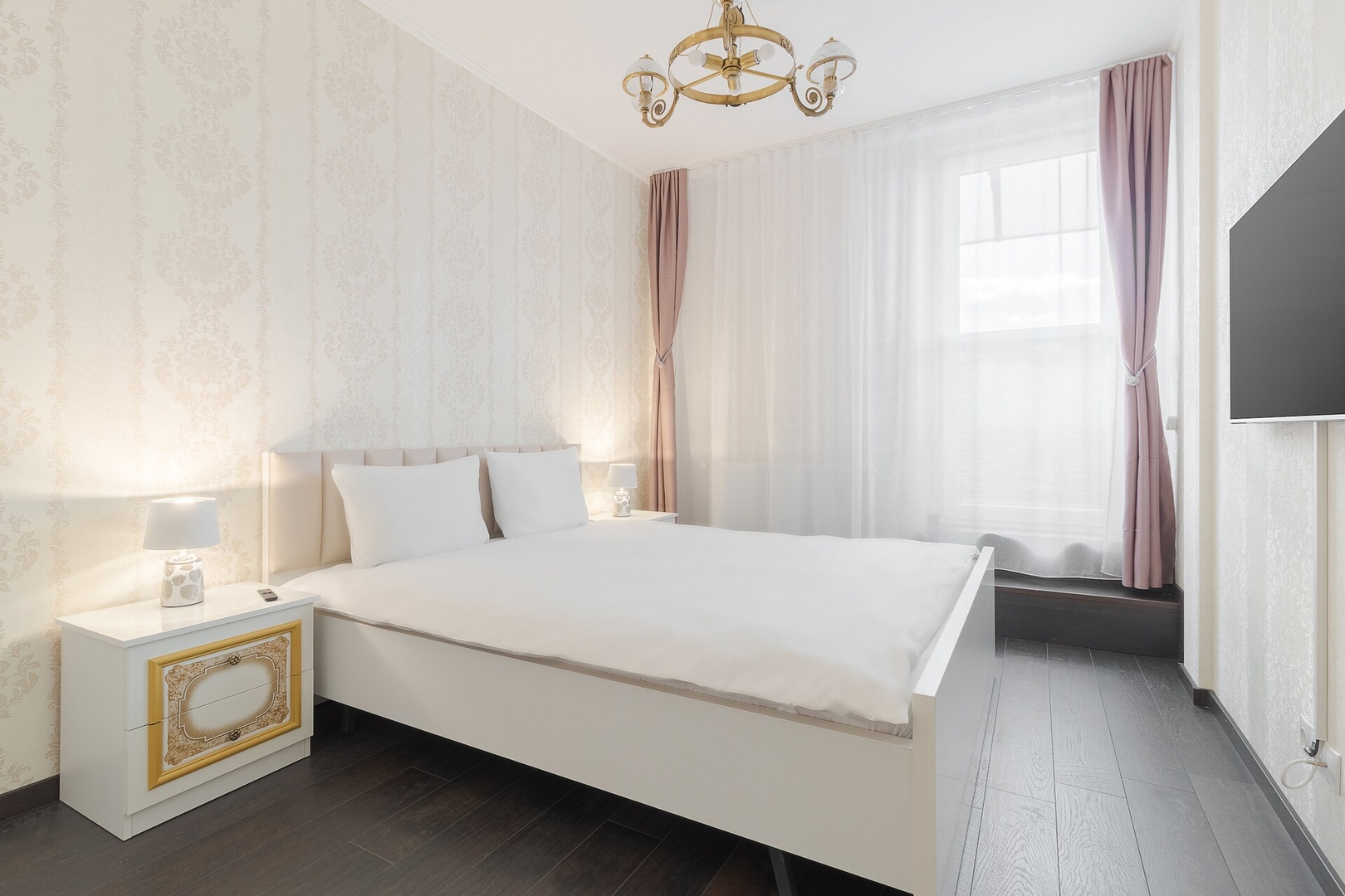 Dolce Vita 11 FlatWhite Properties