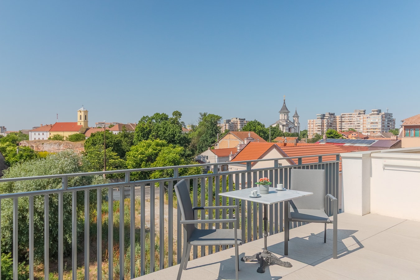 Designer Penthouse 15 FlatWhite Properties