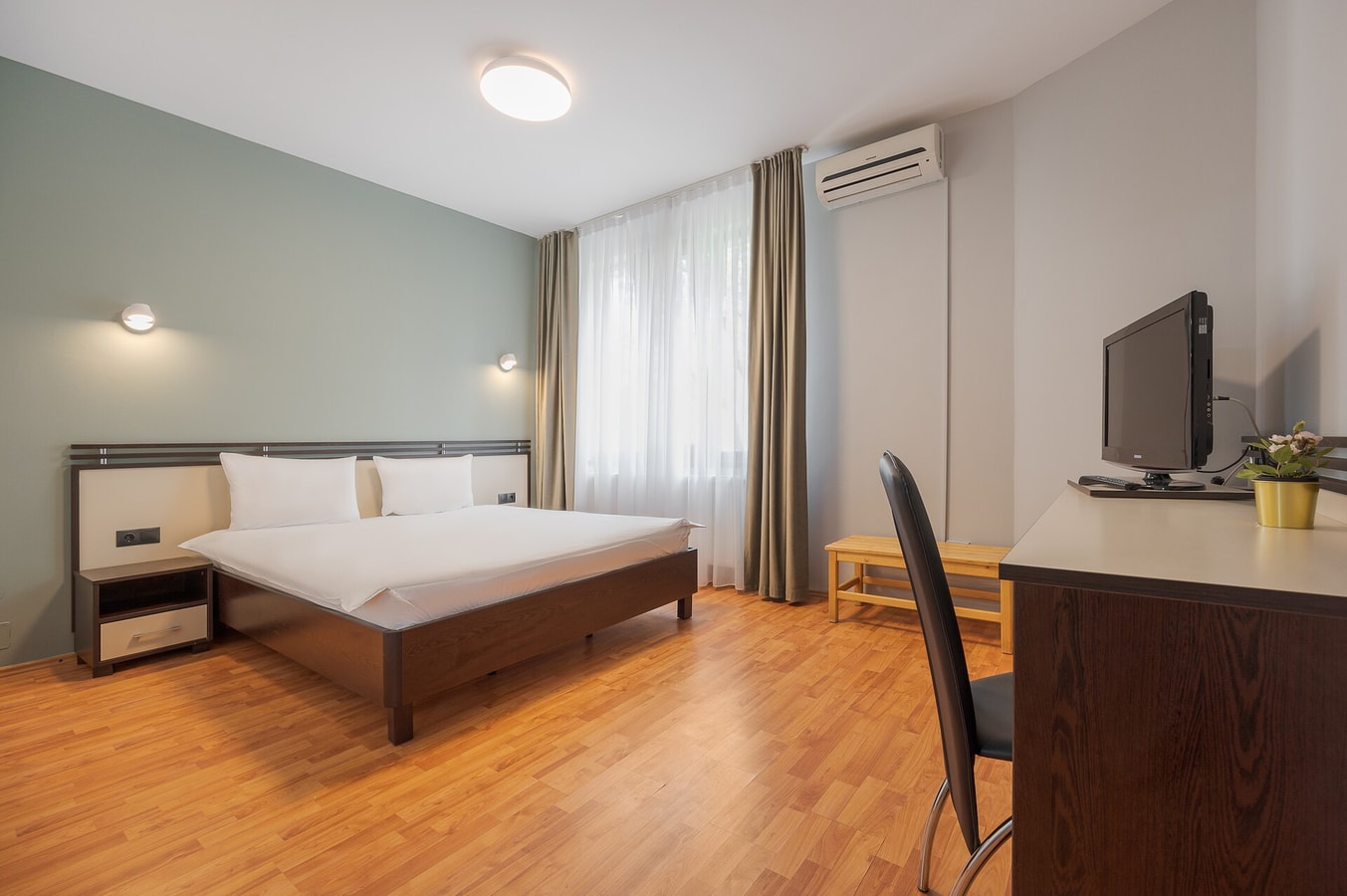 Tei Inn 19 FlatWhite Properties