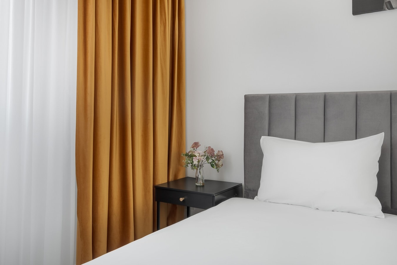 Blanco 10 FlatWhite Properties