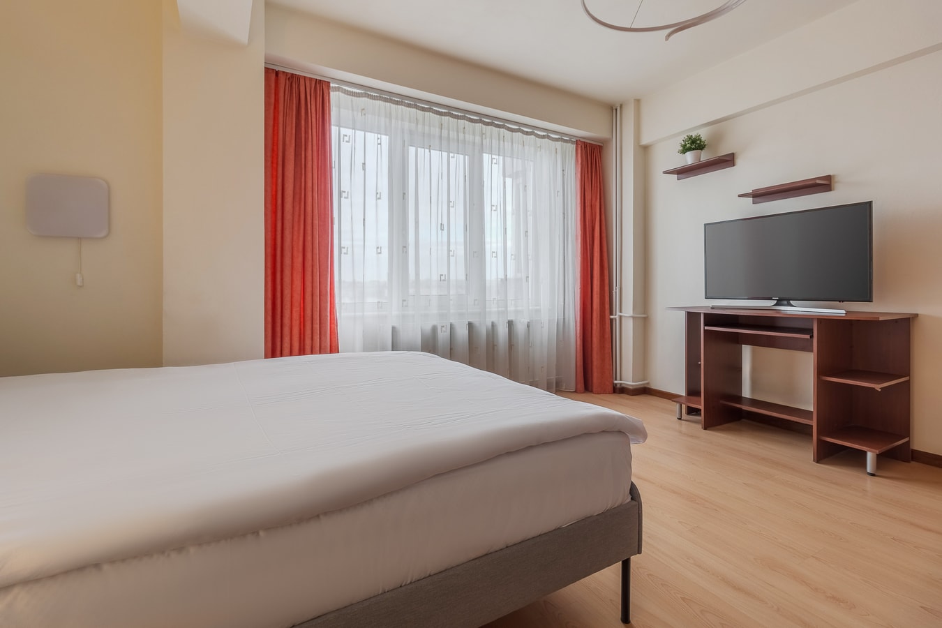 Scala Flat 9 FlatWhite Properties