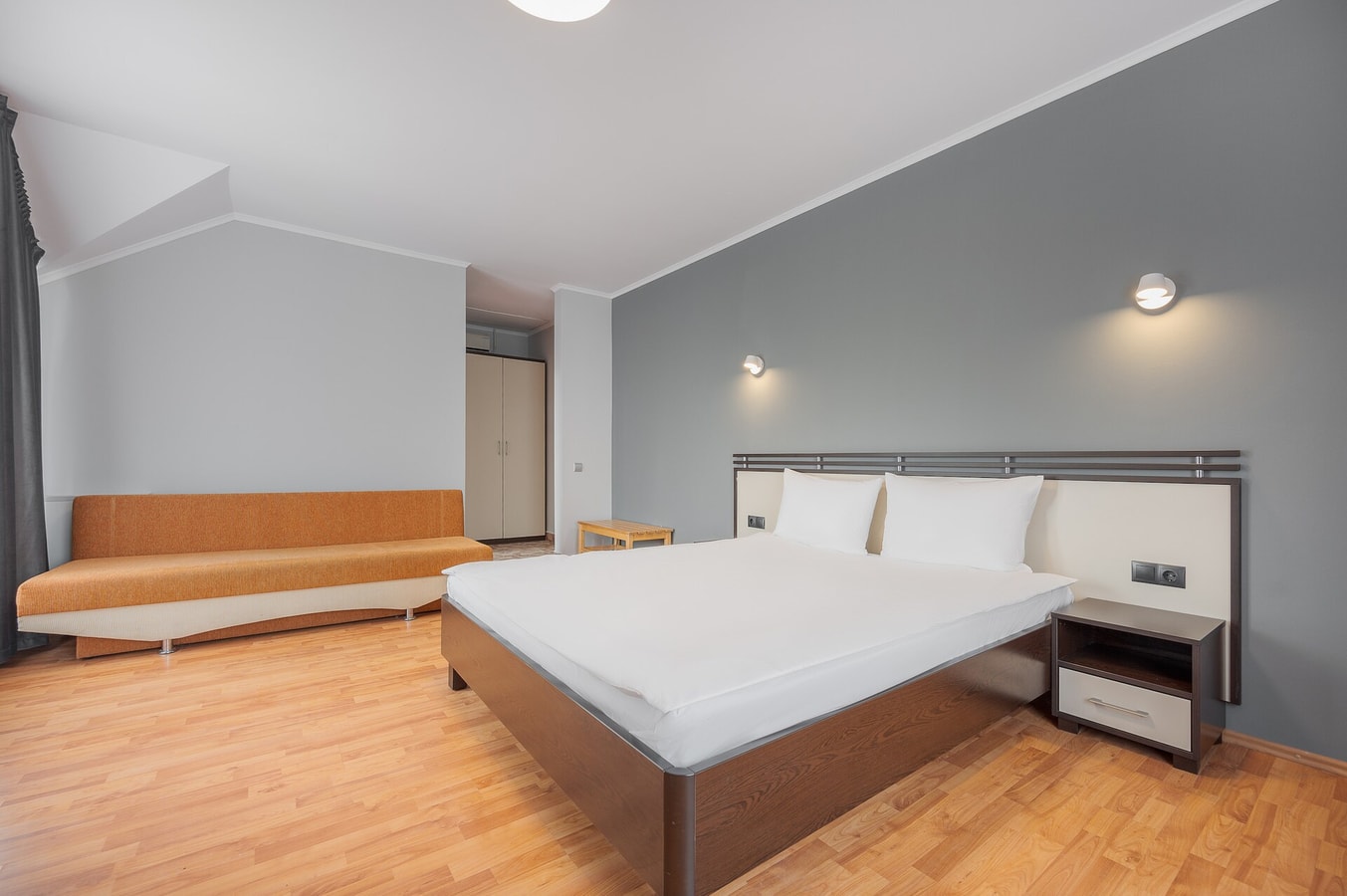 Tei Inn 17 FlatWhite Properties