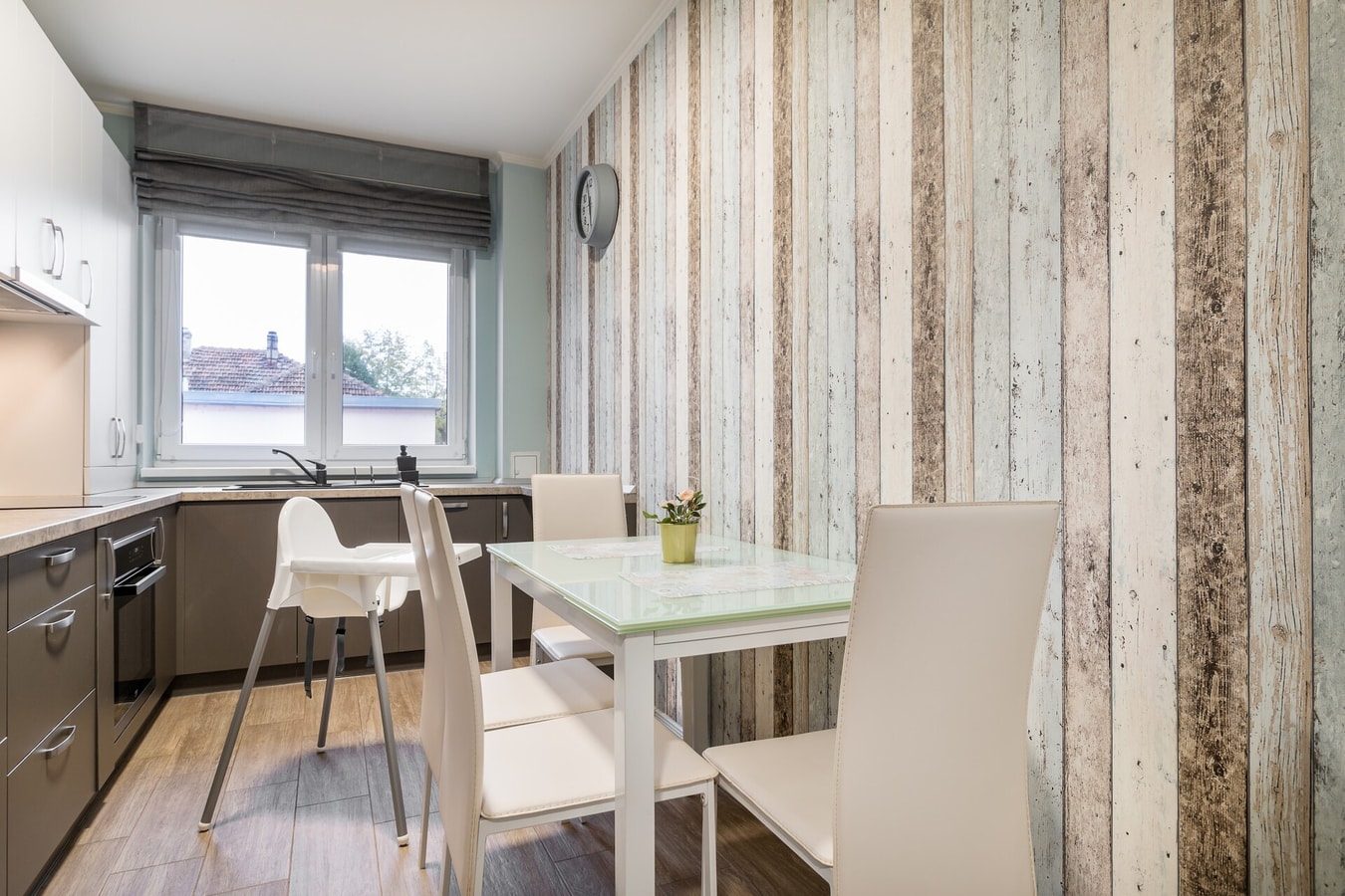 Quebec Flat 11 FlatWhite Properties