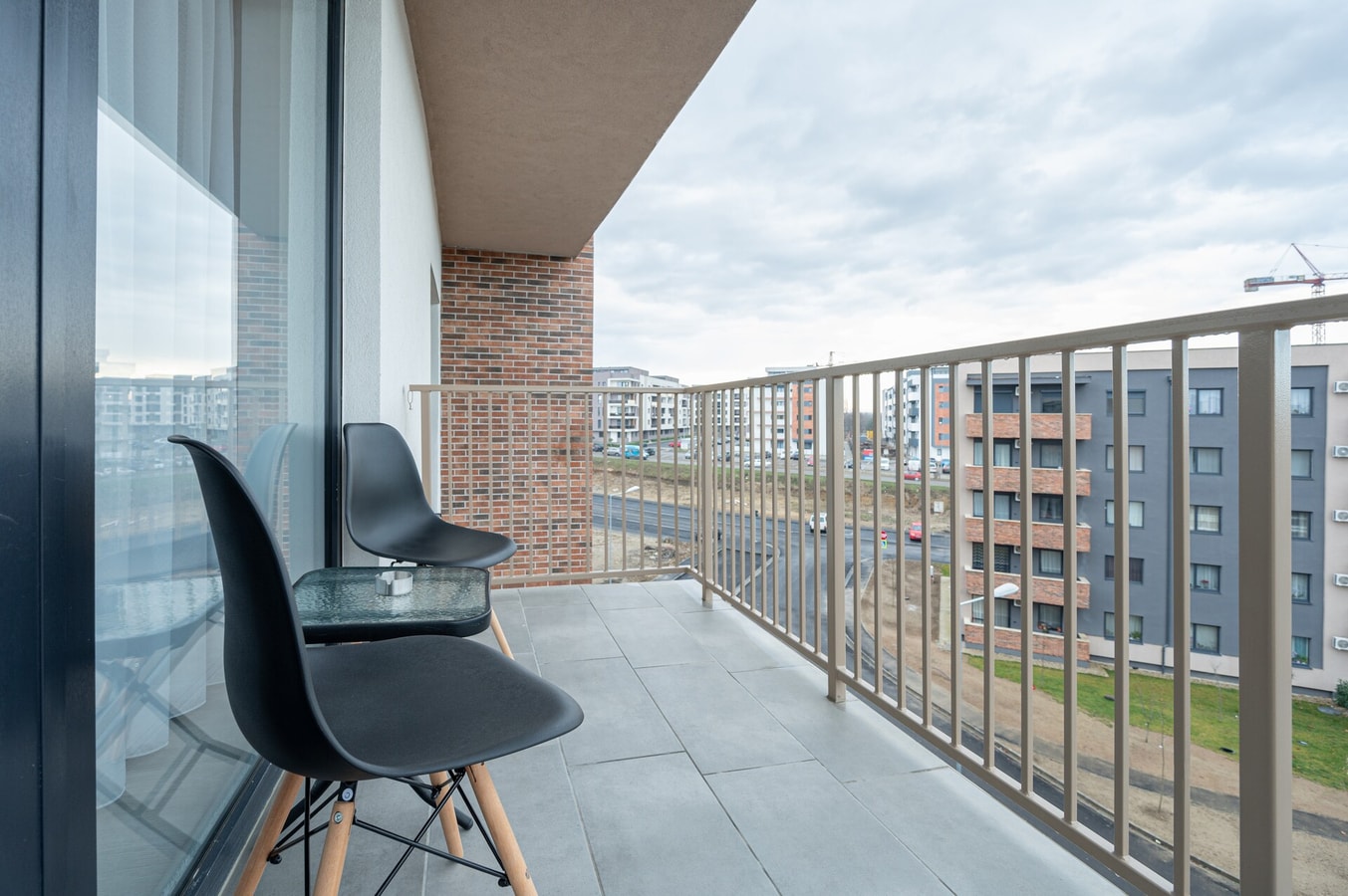 Verdi 12 FlatWhite Properties