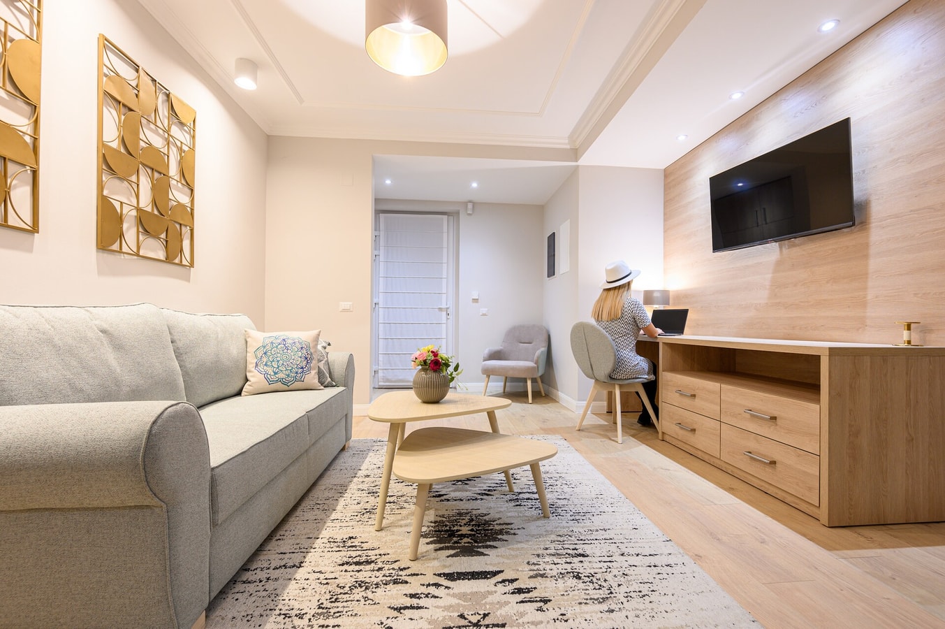 Dozsa Residence Two, ground floor apartment 9 FlatWhite Properties