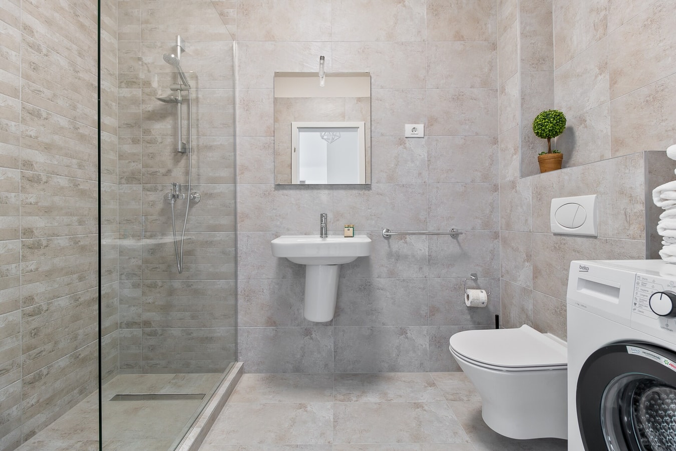 Jolie Flat 12 FlatWhite Properties