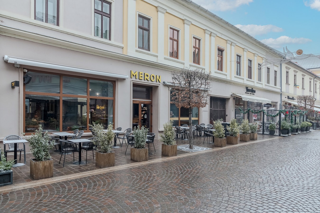 Downtown Nest 13 FlatWhite Properties