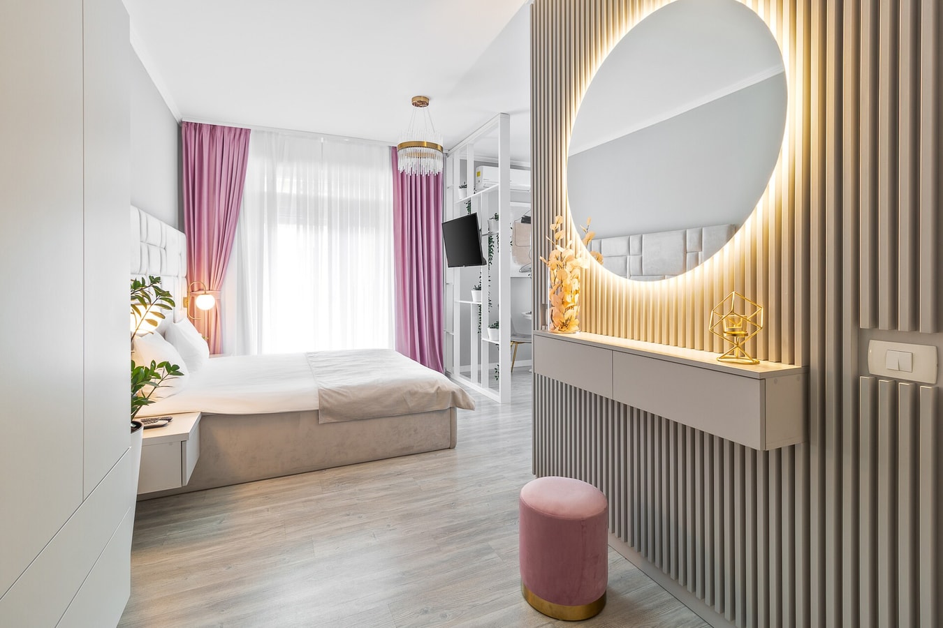 Andreea Studio 6 FlatWhite Properties