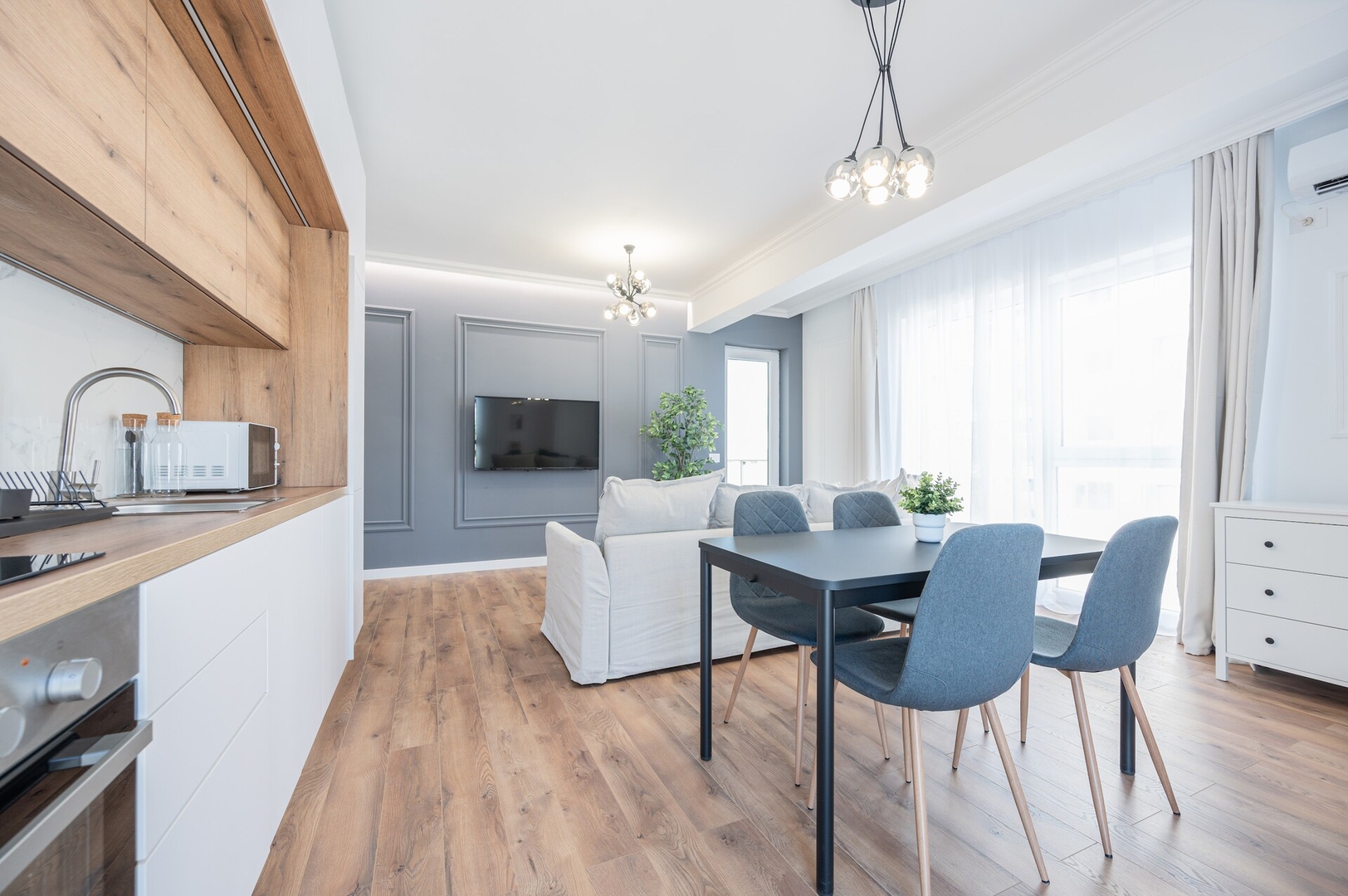 Brioni Flat 13 FlatWhite Properties