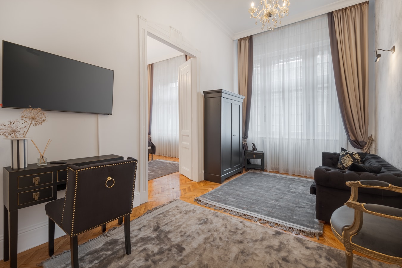 Arta Residence Apartment 21 FlatWhite Properties
