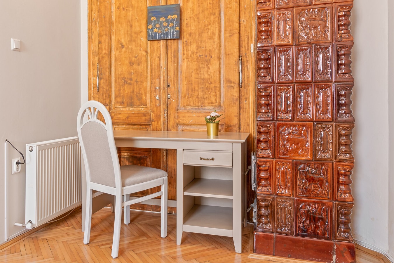 Elle Home 13 FlatWhite Properties