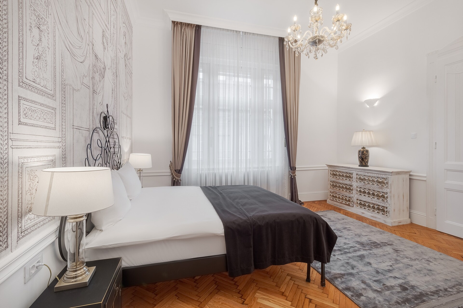 Arta Residence Three 7 FlatWhite Properties