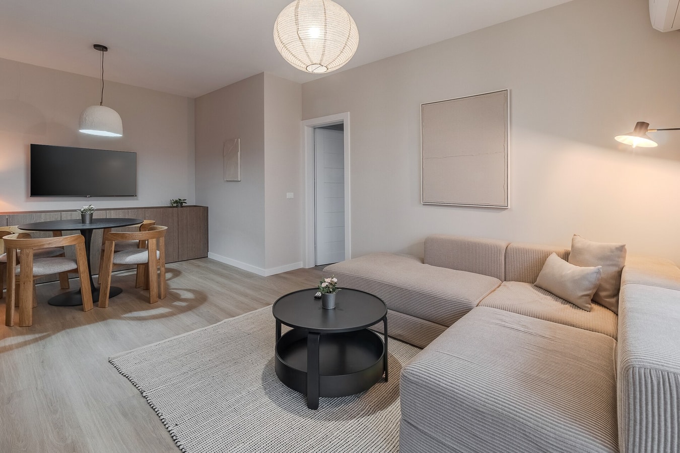 Hill View Five 7 FlatWhite Properties